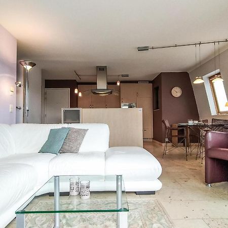 Nice Apartment In Bredene With Kitchen Exterior foto